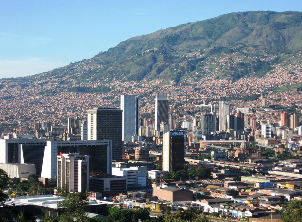 Destape de cañerías en Basto Medellín